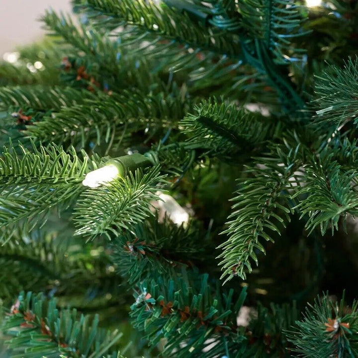 Blackforest Pre-Lit Christmas Tree