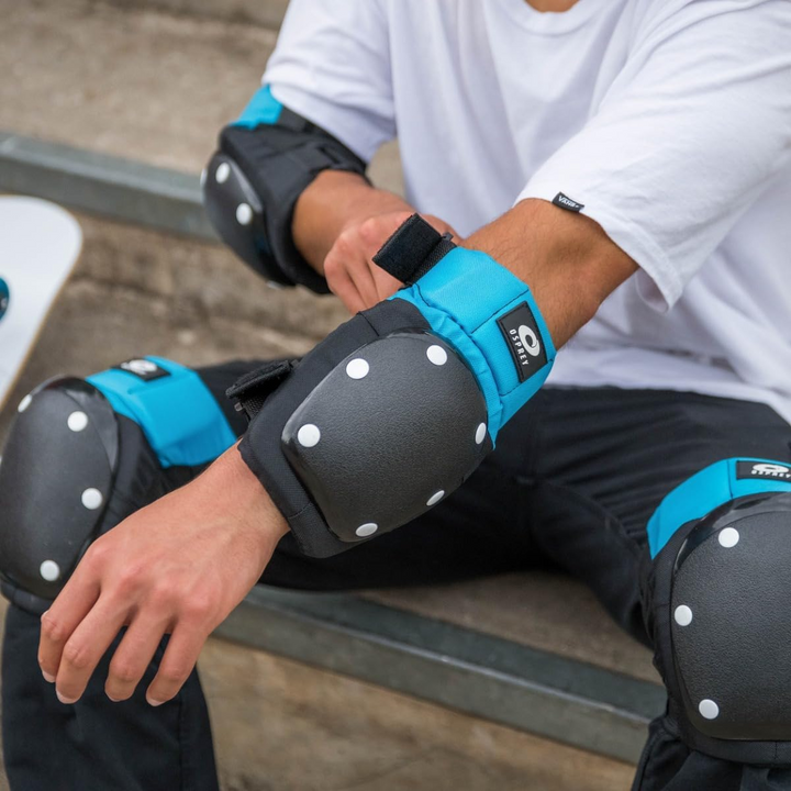 Osprey Blue Knee and Elbow Pad Set