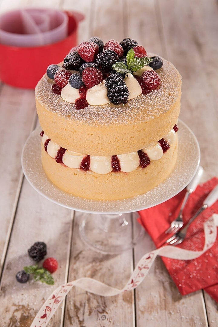 Betty Crocker Microwave Cake Maker