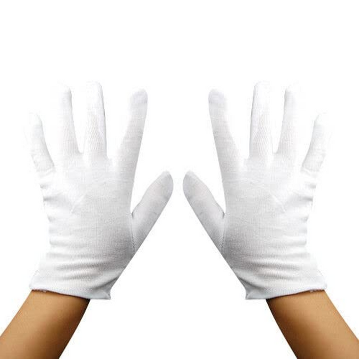 8 White Cotton Gloves