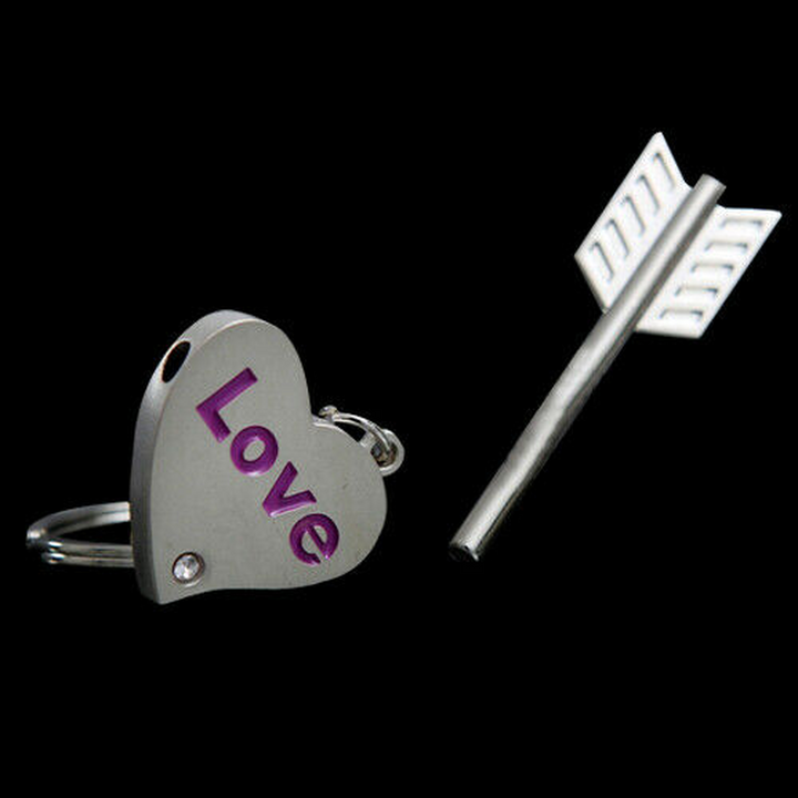 Arrow Love Keyring
