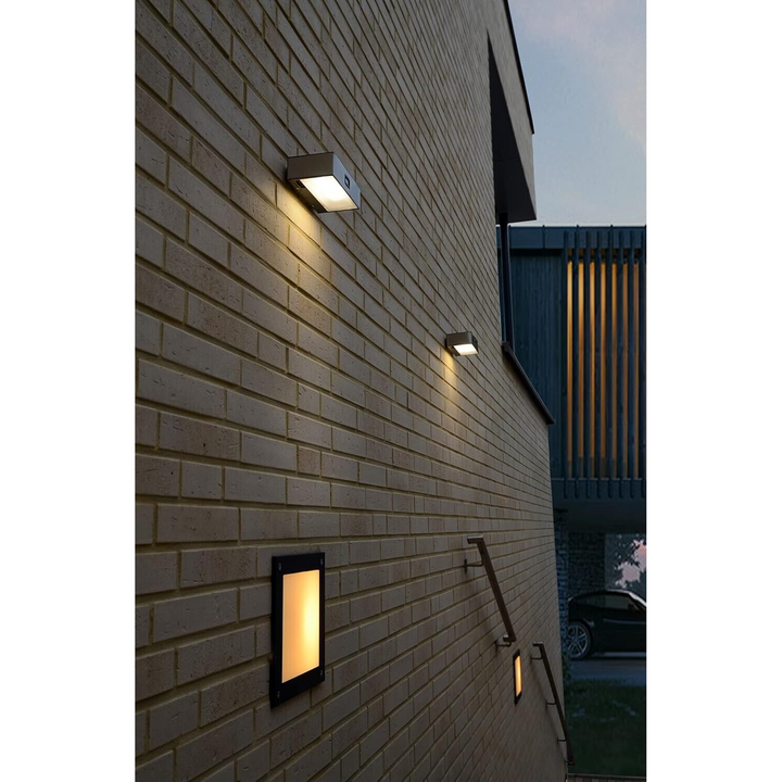 Lutec Solar LED Brick Light