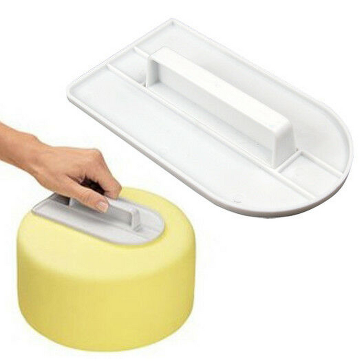 Cake Icing Smoother Tool